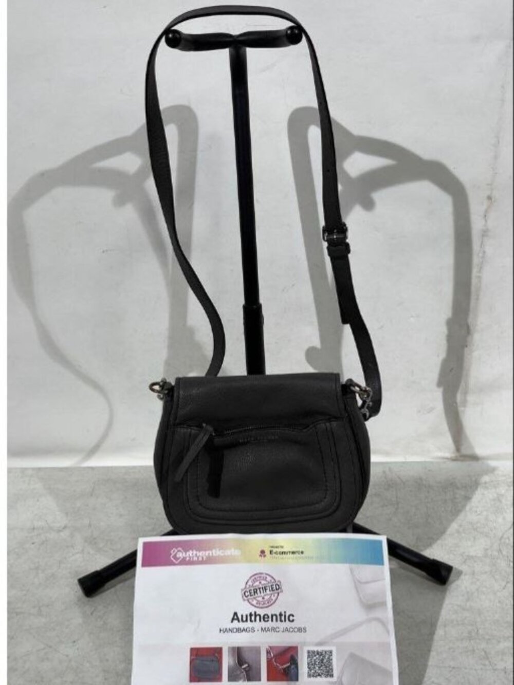 Marc Jacobs - Grey Pebbled Leather Crossbody Bag